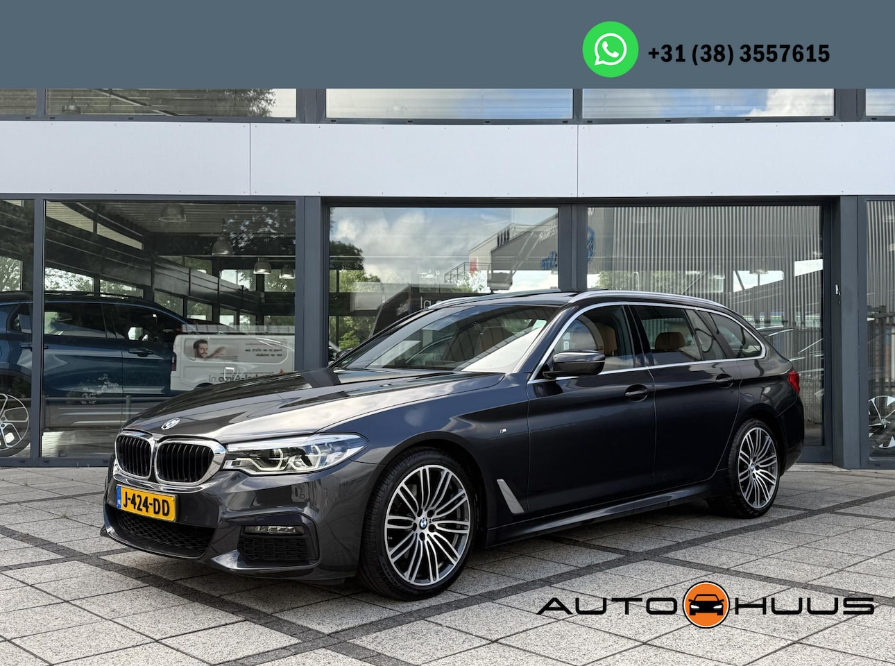 BMW 5-serie Touring - 520i Aut. M-Sport | Panorama | Trekhaak | Memory | - AutoWereld.nl