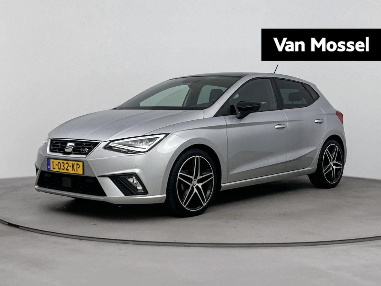 SEAT Ibiza - 1.0 TSI FR Business Intense Plus | Panoramadak | Navigatie | Stoelverwarming | Climate Con - AutoWereld.nl