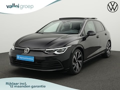 Volkswagen Golf - 1.0 eTSI 110 pk DSG United | Panoramadak | Achteruitrijcamera | Matrix LED koplampen | Sto