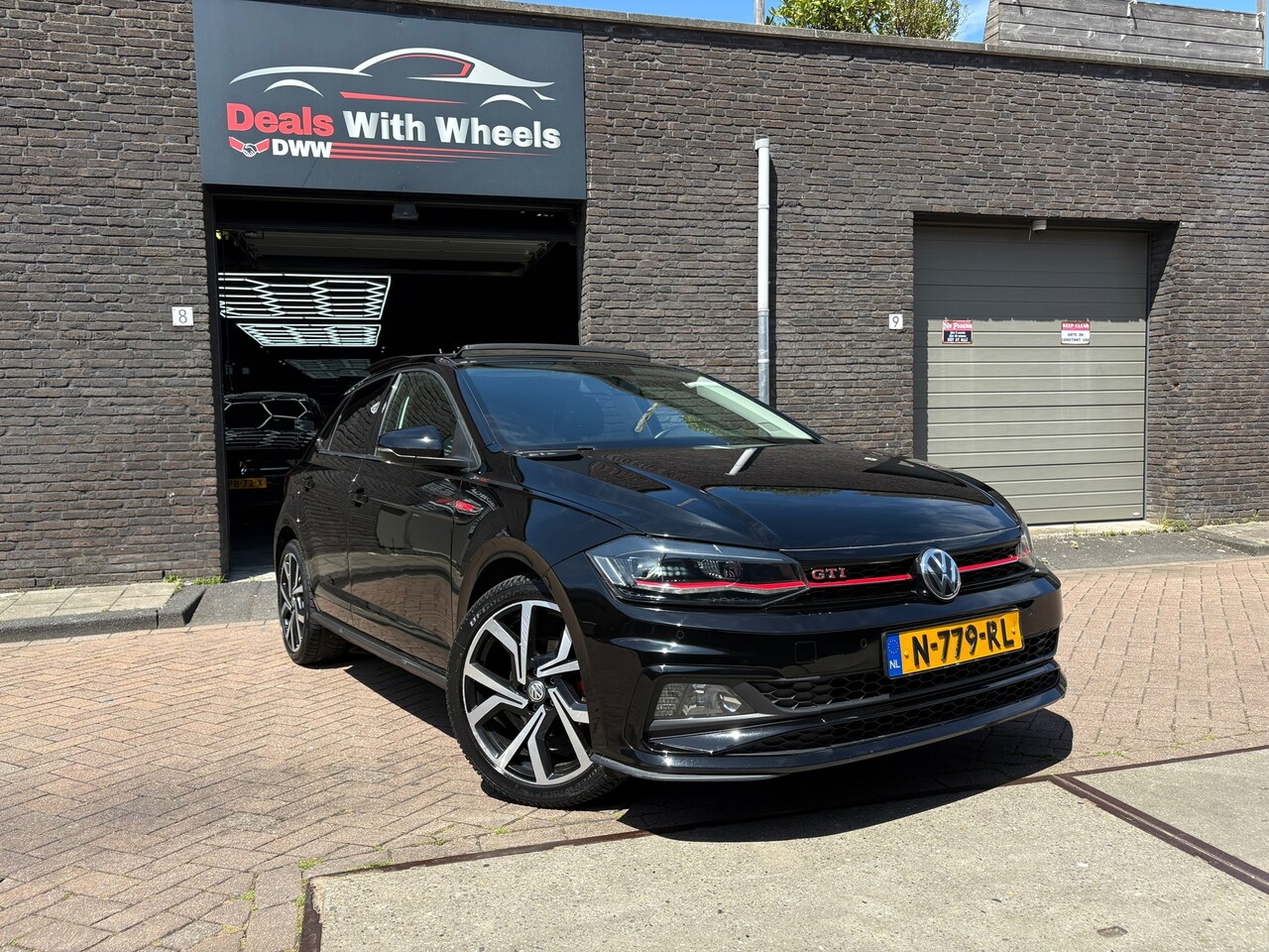 Volkswagen Polo - 1.6 TDI Comfortline |GTI |PANO|CAMERA|CARPLAY - AutoWereld.nl