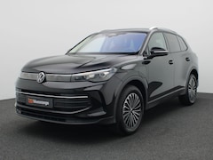 Volkswagen Tiguan - 1.5 eHybrid Life Edition 204PK DSG Trekhaak, Voorruitverwarming, Elektr. Achterklep, Side