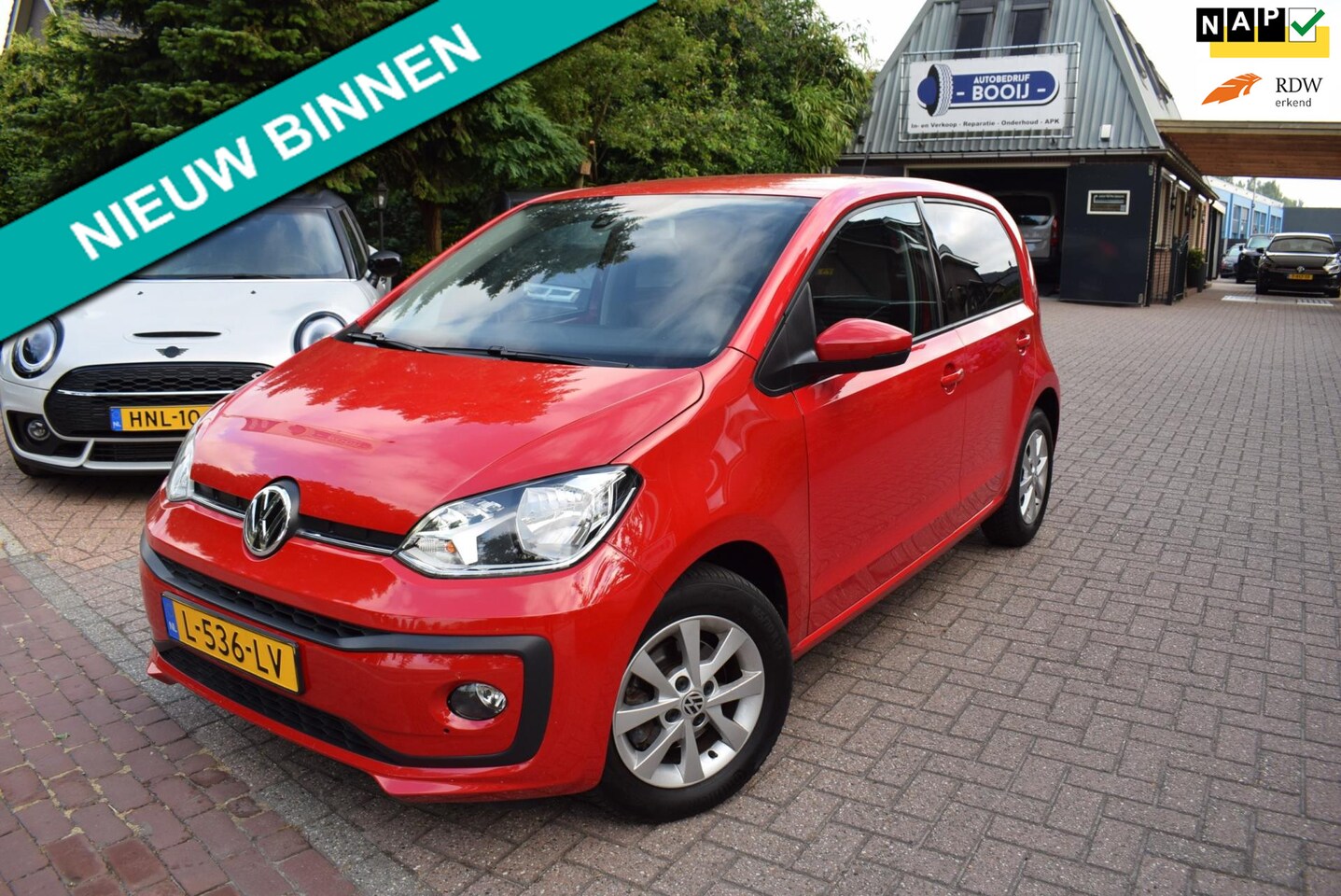 Volkswagen Up! - 1.0 BMT move up! 5 DEURS /CRUISECONTROL/AIRCO/PDC/LMW 14 INCH/STOEL VERWARMING/4 SEIZOENBA - AutoWereld.nl