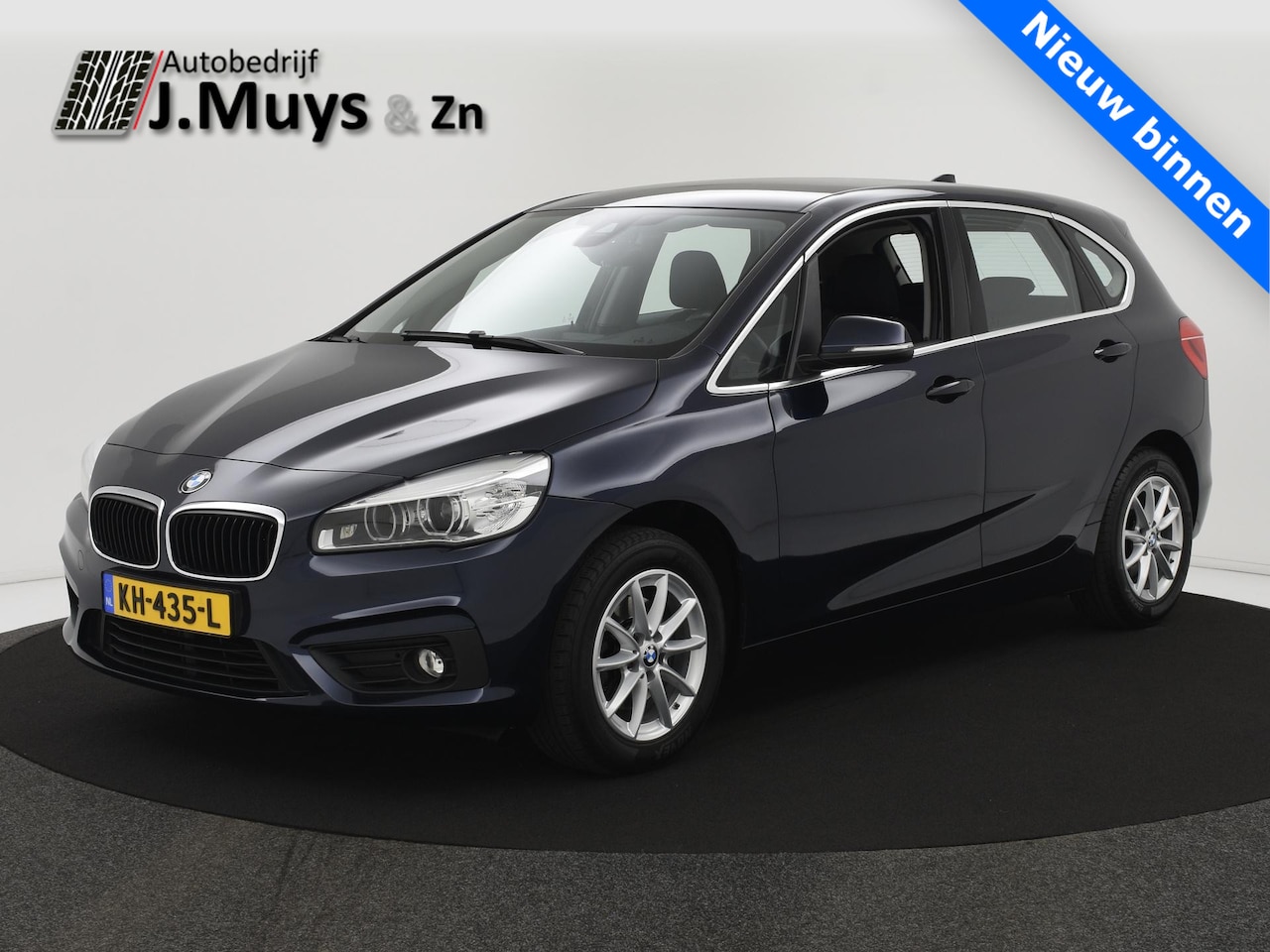 BMW 2-serie Active Tourer - 218i Centennial Executive AUTOM. TREKH|NAVI|STOELVERW|CLIMA|CRUISE|PDC|LMV - AutoWereld.nl