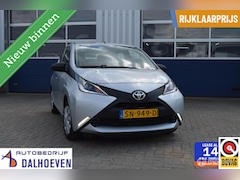 Toyota Aygo - 1.0 VVT-i x