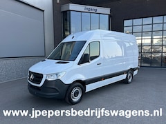 Mercedes-Benz Sprinter - 317 CDI L2 H2 Automaat / MBUX / Navigatie / Camera / Parkeersensoren / Cruise control / Ai