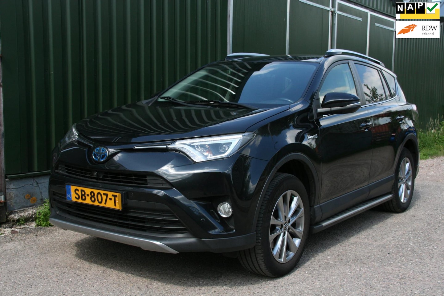 Toyota RAV4 - 2.5 Hybrid AWD Executive 2.5 Hybrid AWD Executive, LEER, NAVIGATIE, ,TREKHAAK, 360 CAMERA - AutoWereld.nl