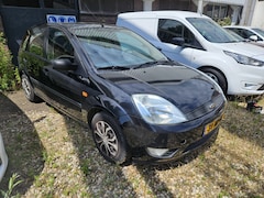 Ford Fiesta - 1.4-16V Trend Automaat Airco loopt niet lekker