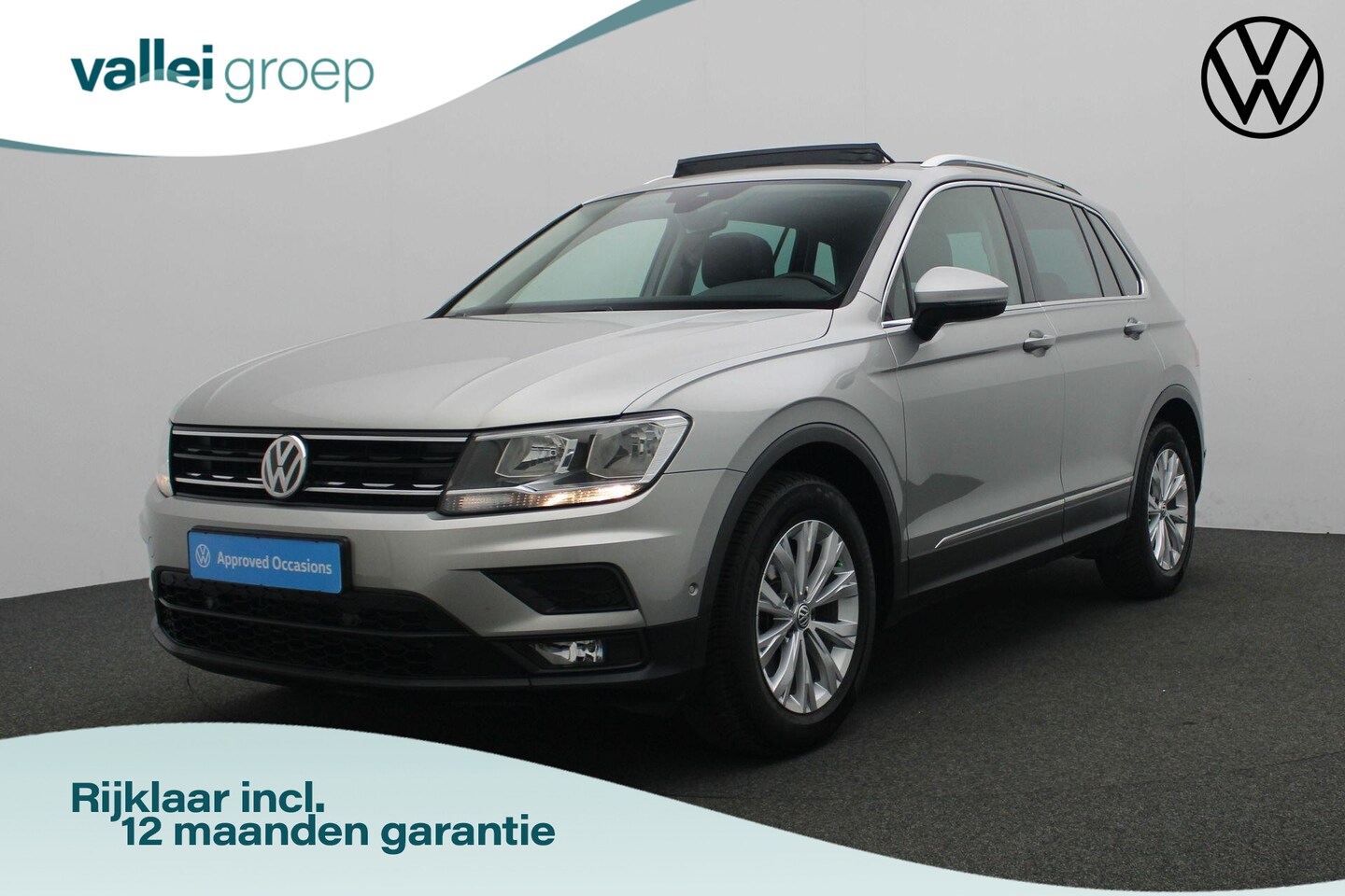 Volkswagen Tiguan - 1.5 TSI 150 pk ACT Comfortline Business | Panoramadak | Trekhaak | Achteruitrijcamera | Na - AutoWereld.nl
