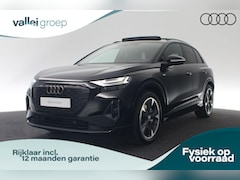 Audi Q4 e-tron - 45 quattro 210 kW / 286 pk S edition | Glazen panoramadak | Privacy glas (donker getint) |