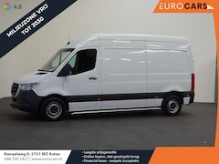 Mercedes-Benz Sprinter - 211 CDI L2H2 Aut-9 FWD Airco Cruise Control Navi MBUX Camera PDC VA