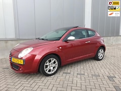 Alfa Romeo MiTo - 1.4 T 135 pk Distinctive met schuifdak