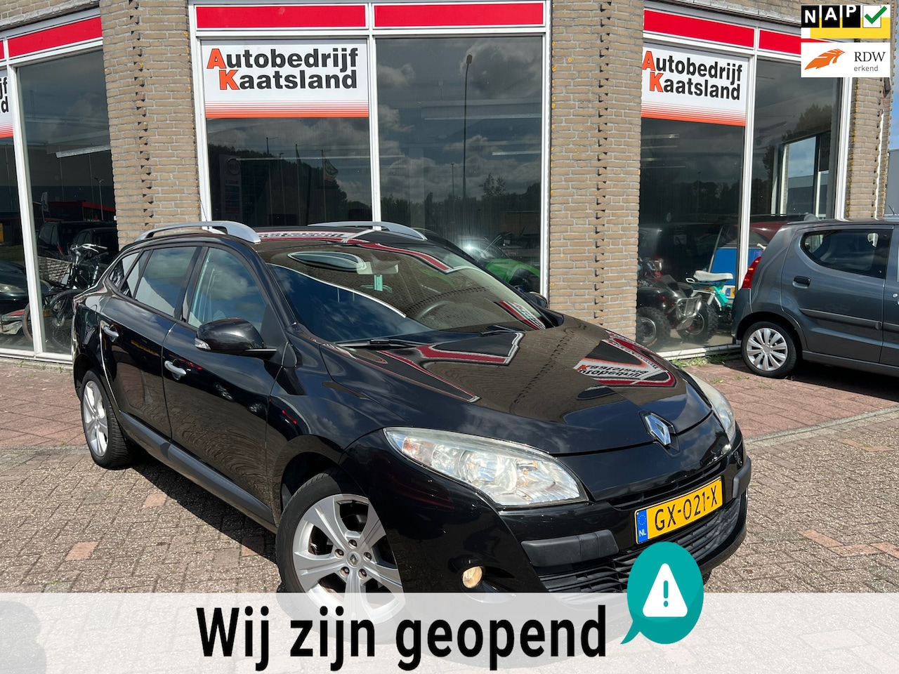 Renault Mégane Estate - 1.4 TCe Dynamique - Keyless - Navi - Trekhaak - AutoWereld.nl