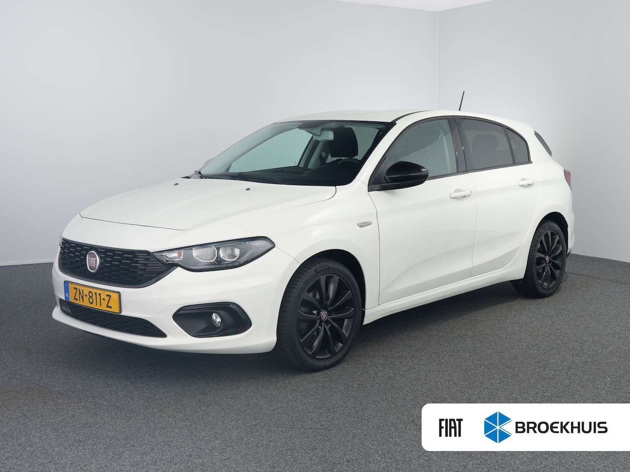 Fiat Tipo - 1.4 T-Jet 16v S-Design | Achteruitrijcamera | Bumpers in carrosseriekleur | Cruisecontrol - AutoWereld.nl