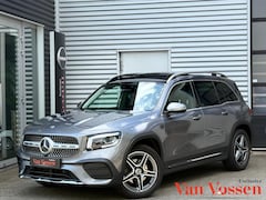 Mercedes-Benz GLB - 180 AMG Line|PANO|CAMERA|LANEASSIST|STOELVERWARMING|