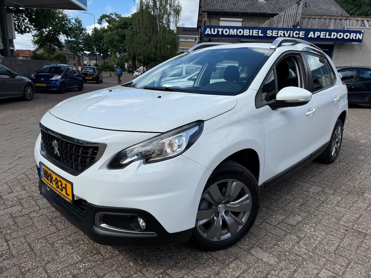Peugeot 2008 - 1.2 PureTech Active * CLIMA*PDC*ELEKTR. RAMEN*CRUISE*STOELVERW.* - AutoWereld.nl
