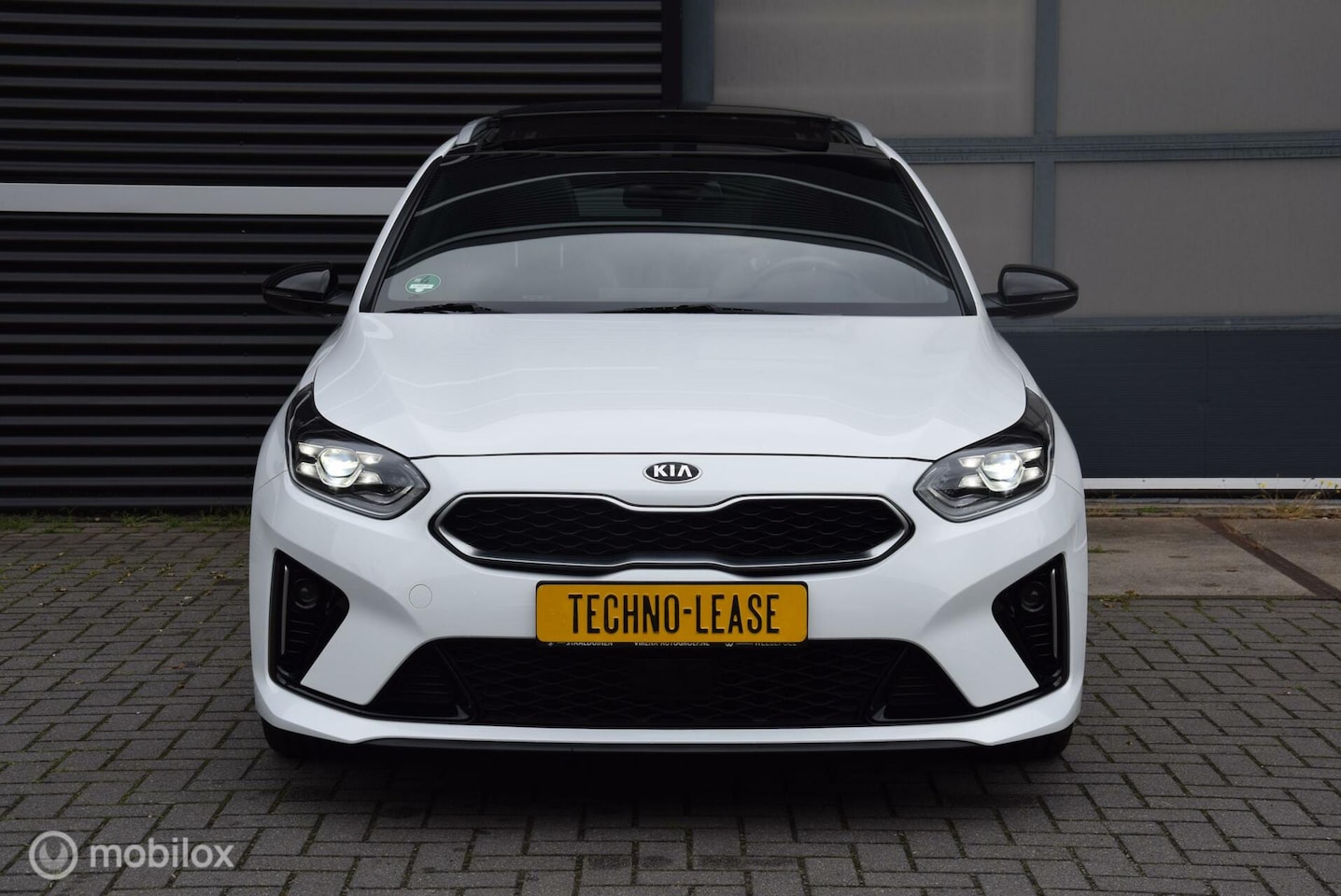 Kia Cee'd Sportswagon - Ceed 1.5 T-GDi DCT7 GT-plusLine Pano Adaptive Cruise Trekhaak LED