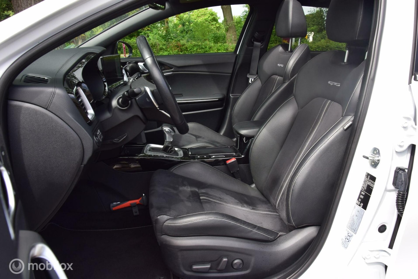 Kia Cee'd Sportswagon - Ceed 1.5 T-GDi DCT7 GT-plusLine Pano Adaptive Cruise Trekhaak LED