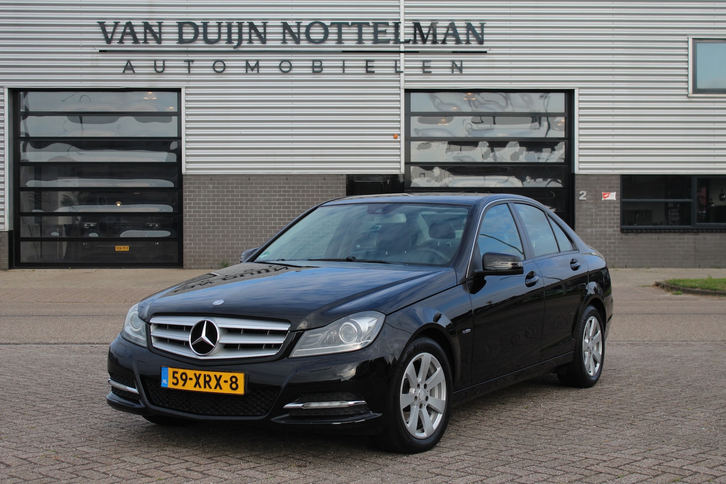 Mercedes-Benz C-klasse - 200 CDI Elegance / Clima / Cruise / Navigatie - AutoWereld.nl