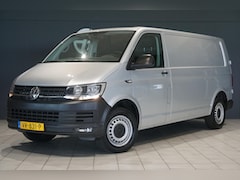 Volkswagen Transporter - 2.0 TDI L2H1 Highline + NAVI / TREKHAAK / SENSOREN / CRUISE CONTROL
