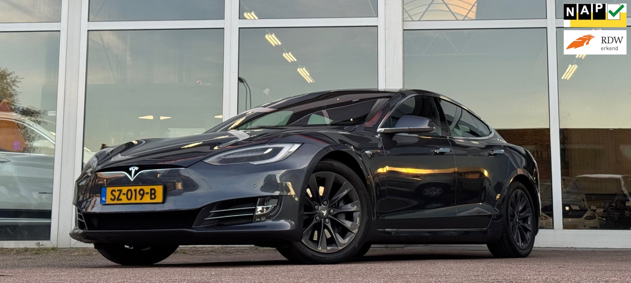 Tesla Model S - 100D Enhanced Autopilot Premium interieur Pano 19" Carbon - AutoWereld.nl