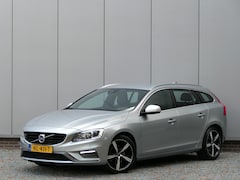 Volvo V60 - 1.5 T3 AUT R-Design Xenon / Standkachel / Cruise control