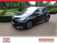 Toyota Yaris - 1.5 Hybrid 116pk CVT Team Edition -Navi- bij specialist sinds 1968