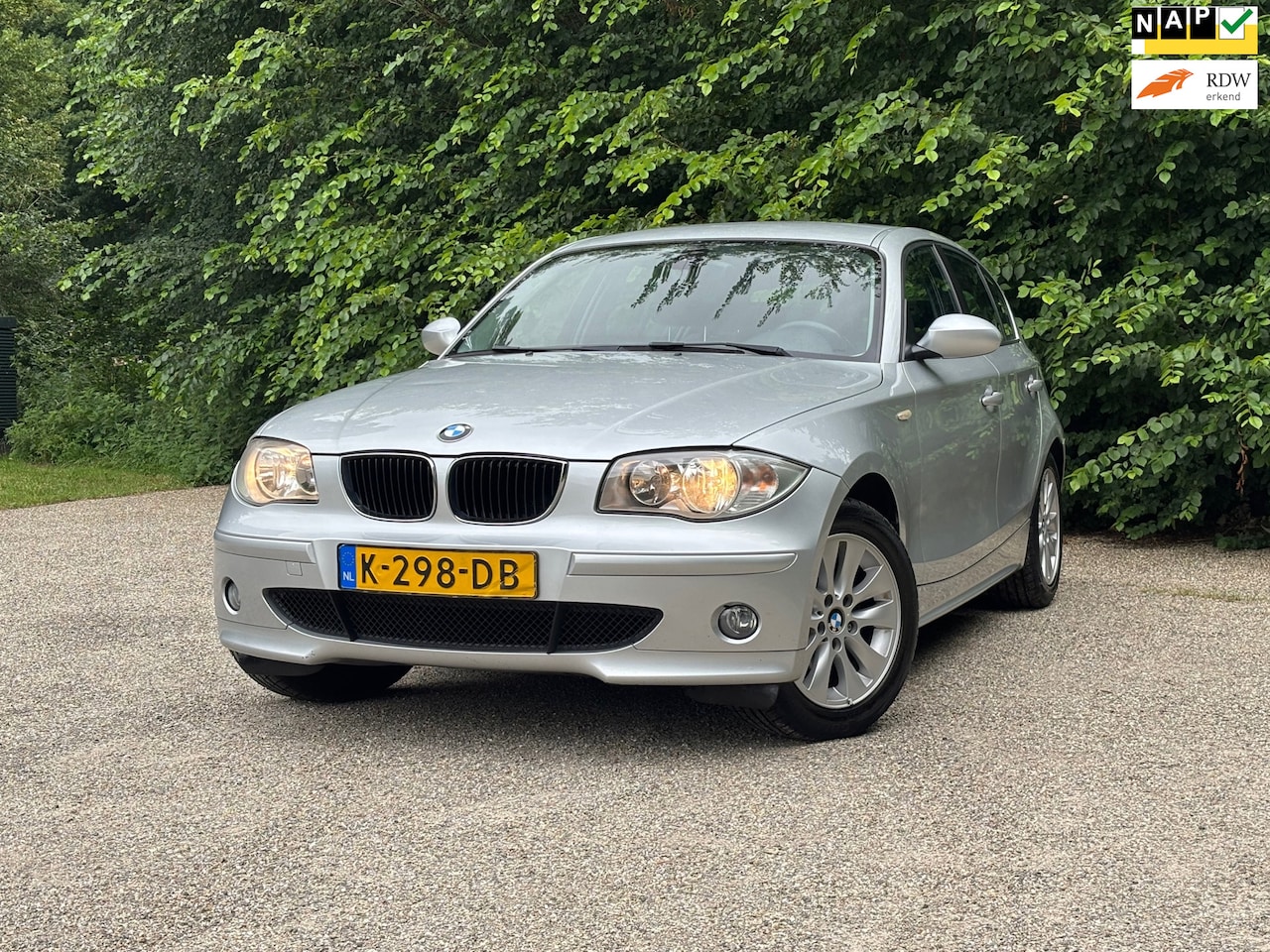 BMW 1-serie - 118i Business Line | Airco + Cruise | - AutoWereld.nl