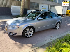 Audi A4 Limousine - 2.0 TFSI quattro Pro Line * Automaat * Airco / Climatronic * 200PK * Inruil Koopje
