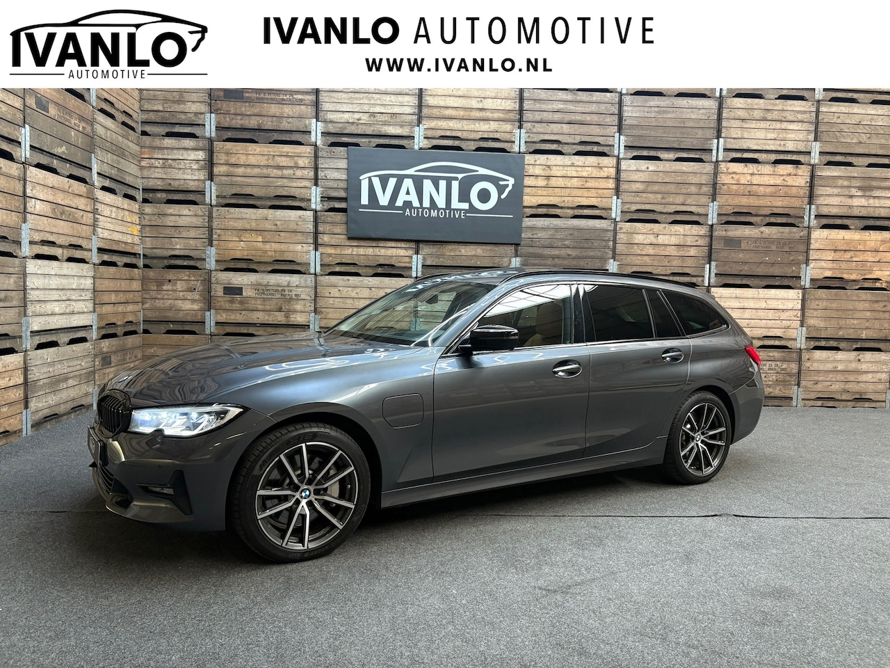 BMW 3-serie Touring - 330e xDrive High Executive HUD Leder Navi Carplay Clima Cruise 18"LM - AutoWereld.nl