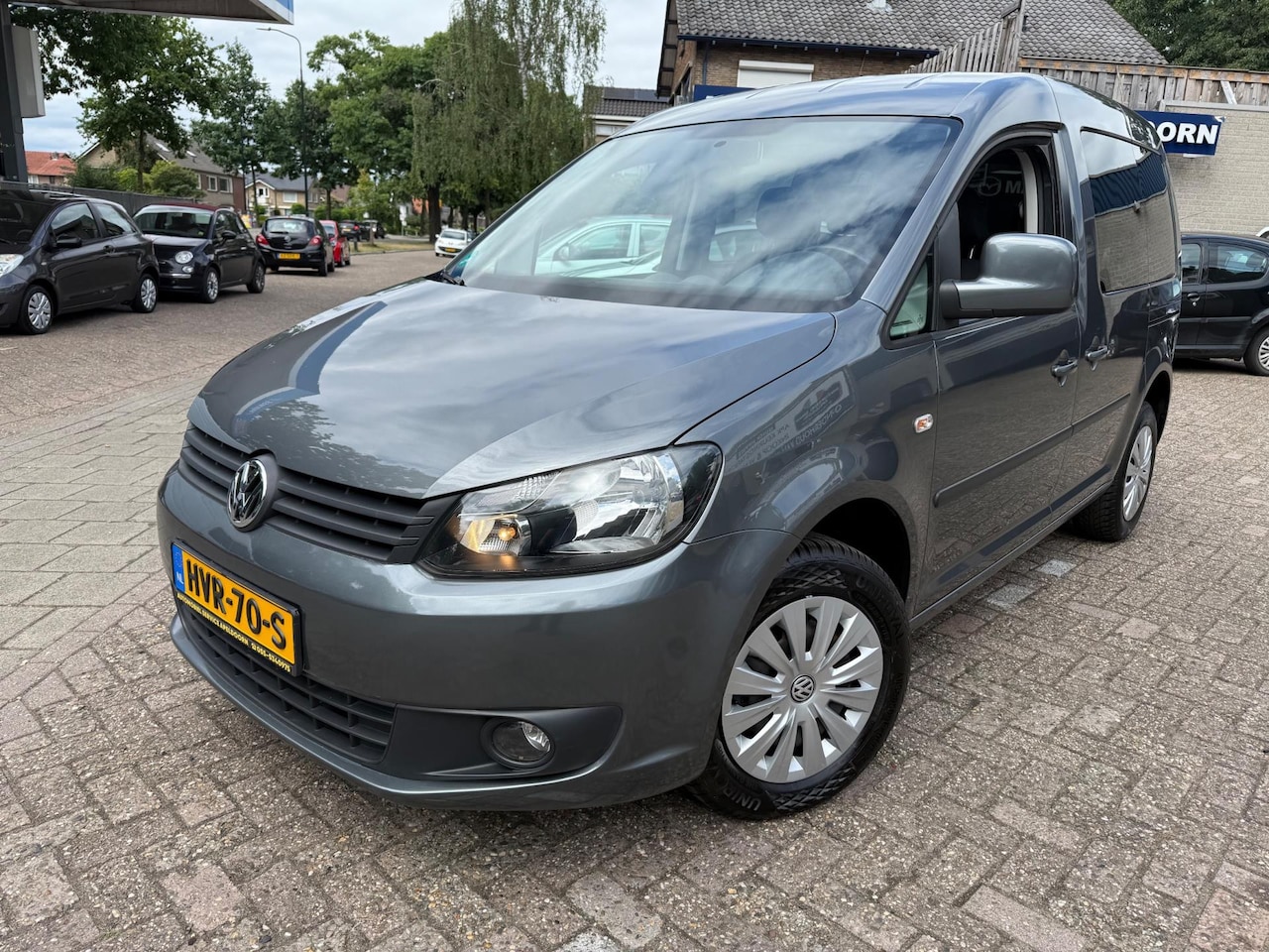 Volkswagen Caddy - 1.2 TSI Trendline *RONCALLI* 2X SCHUIFDEUR*AIRCO*TREKHAAK*ELEKTR. RAMEN* - AutoWereld.nl