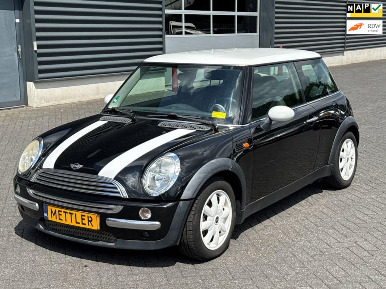 MINI Cooper - Mini 1.6 Pepper , Airco - AutoWereld.nl