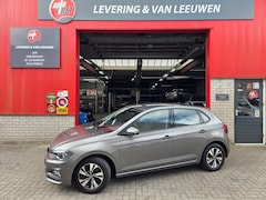 Volkswagen Polo - 1.0 TSI Highline Business R Navigatie/ LM Velgen/ Parkeersensoren V+A/ Cruise control/ Rij