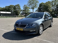 Skoda Octavia Combi - 1.6 TDI Greentech Ambition Business