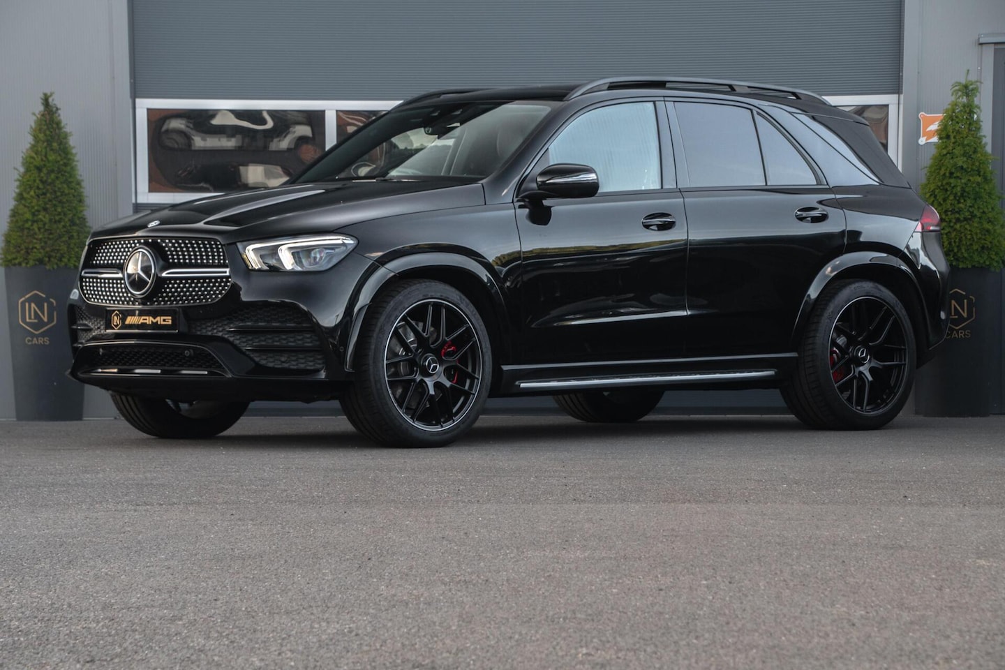 Mercedes-Benz GLE-Klasse - 450 4MATIC Trekhaak | Pano | Camera - AutoWereld.nl