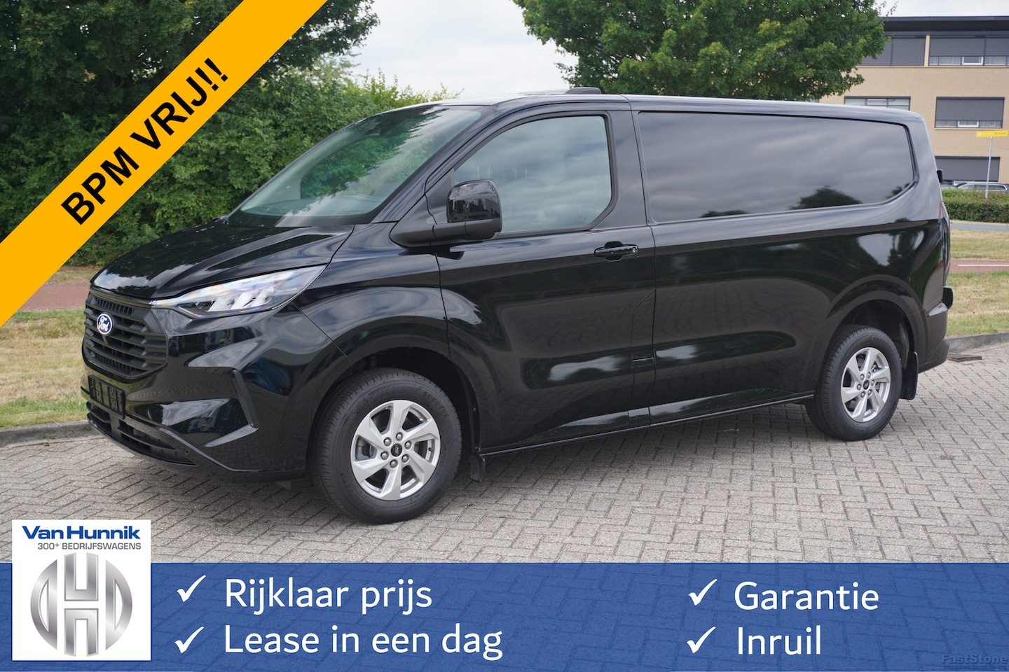 Ford Transit Custom - 300S 136PK Limited BPM VRIJ Navi, Cam, ACC, LM Velg, LED!! NR. 379 - AutoWereld.nl