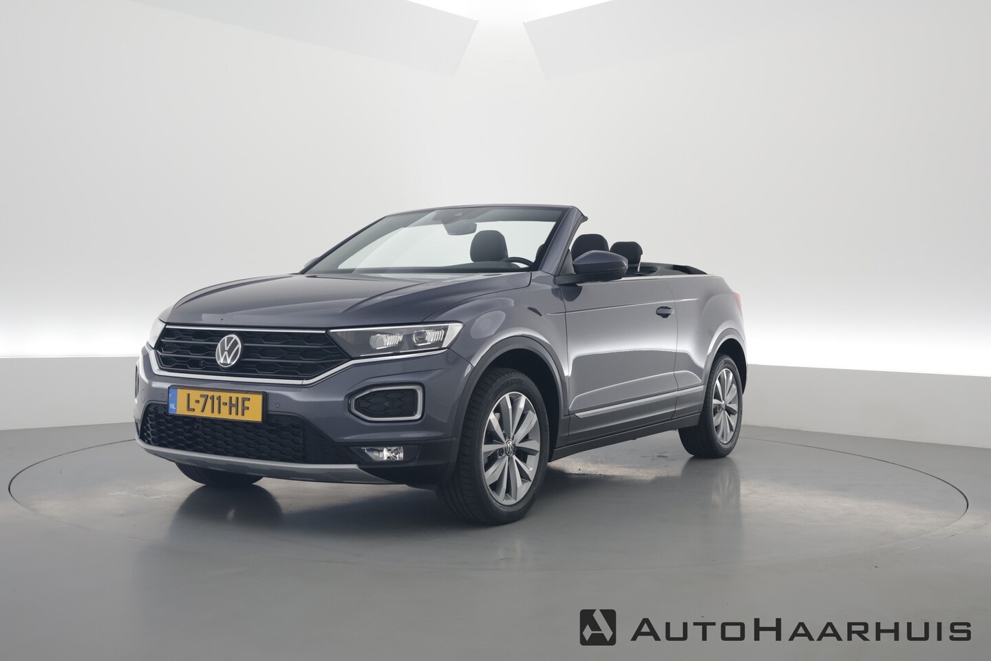Volkswagen T-Roc Cabrio - 1.5 TSI Style DSG | Apple CarPlay & Android Auto | Stoelverw | Clima | PDC V+A - AutoWereld.nl