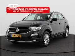 Volkswagen T-Roc - 1.5 TSI Style Business/ lage km/ zeer mooi