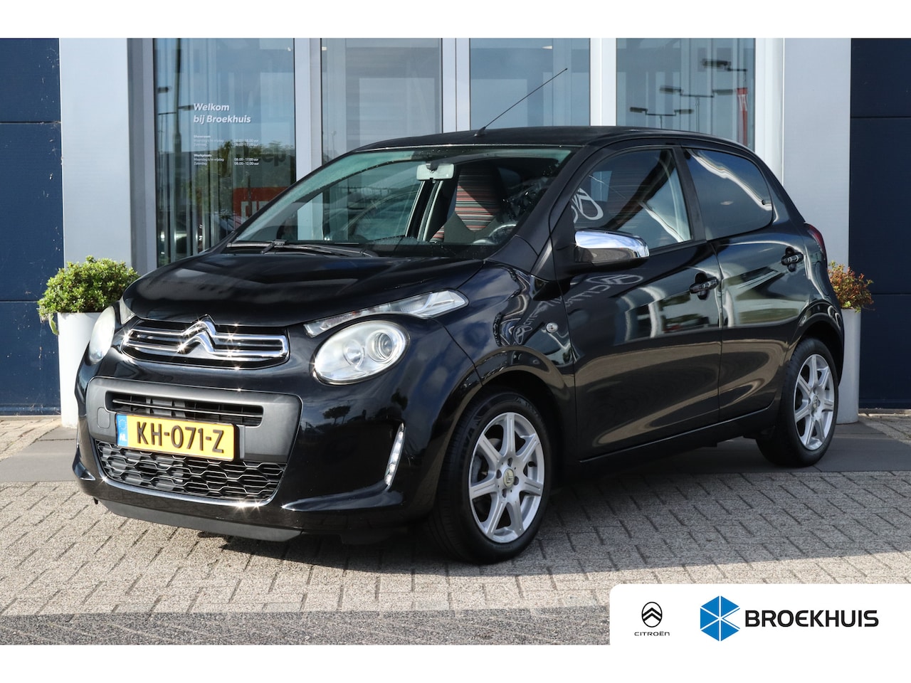 Citroën C1 - 1.0 e-VTi Selection Lichtmetaal | Getint glas | Airco | Navigatie - AutoWereld.nl