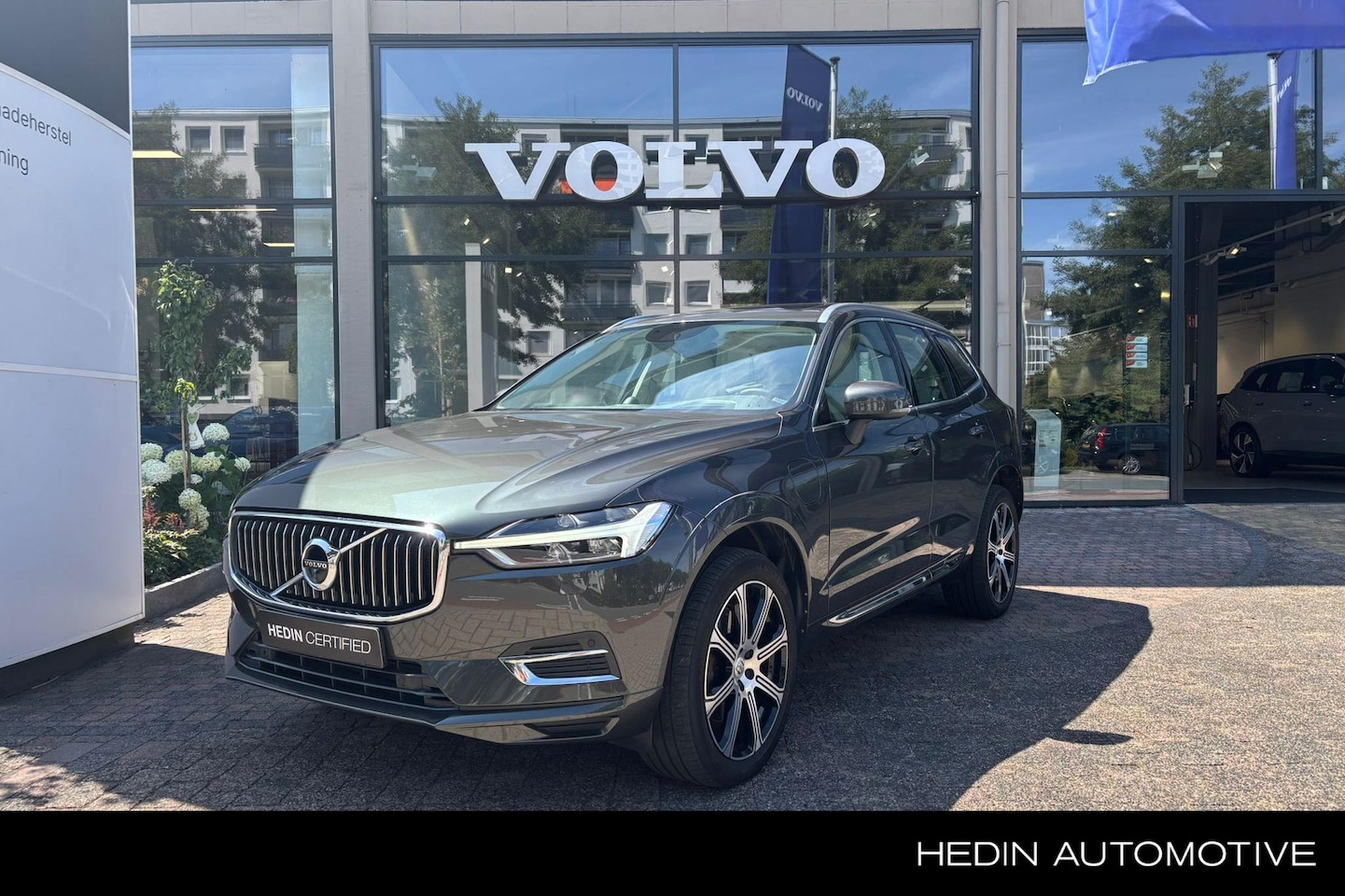 Volvo XC60 - T8 Twin Engine AWD Inscription Plug In Hybride 390pk | Luchtvering | 360° Rondom Camera | - AutoWereld.nl