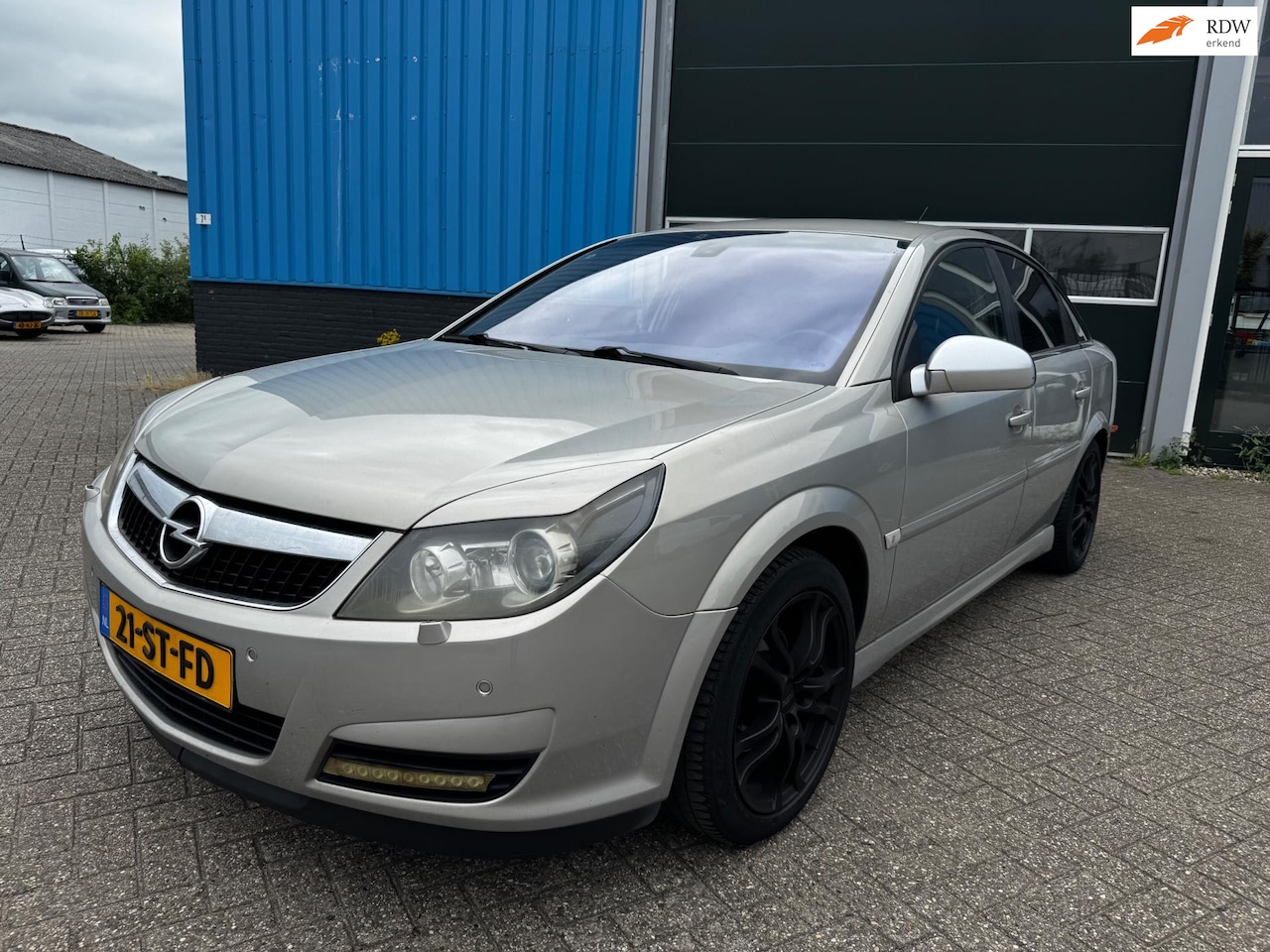 Opel Vectra GTS - 2.2-16V Sport 2.2-16V Sport - AutoWereld.nl