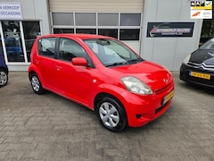 Daihatsu Sirion 2 - 1.0-12V Premium AIRCO..5-DEURS