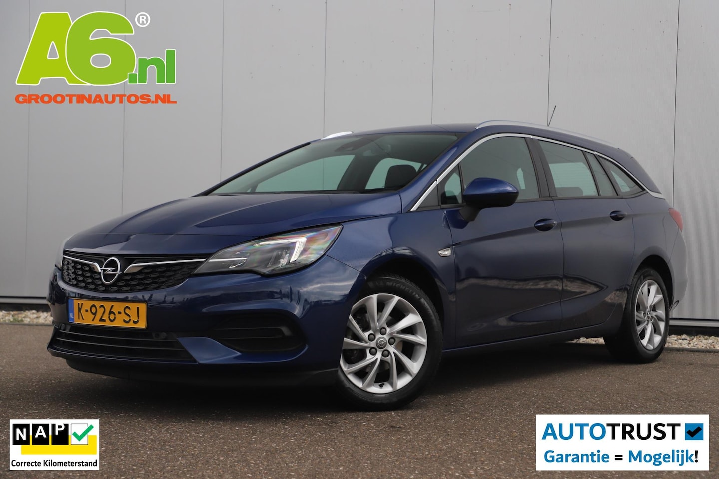 Opel Astra Sports Tourer - 1.2 Business Elegance 146PK Half Leder Sportstoelen Keyless Navigatie Achteruitrijcamera C - AutoWereld.nl