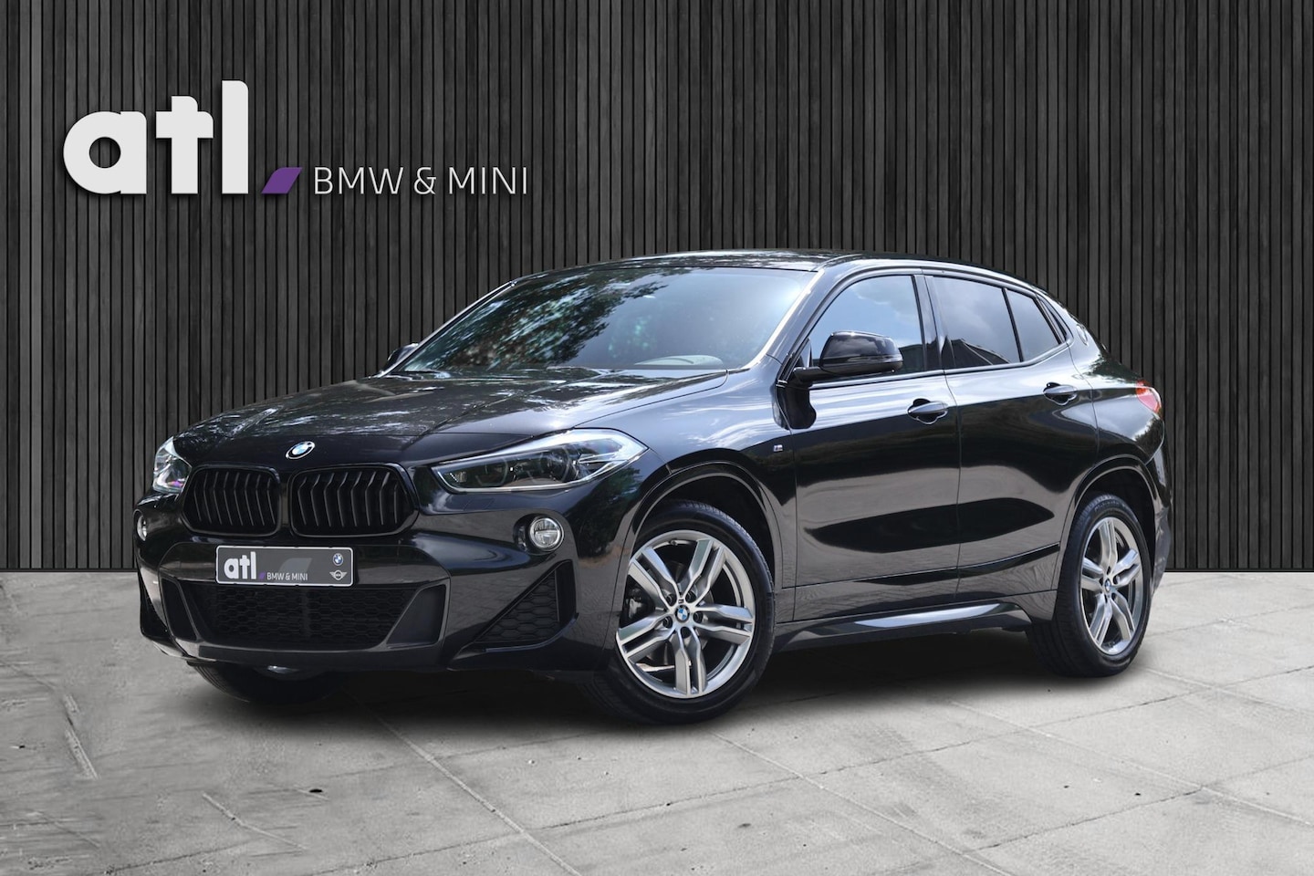 BMW X2 - 1.8i sDrive High Executive M-Sportpakket, Navigatie, M-Sportbesturing, Lichtpakket, M-aerd - AutoWereld.nl