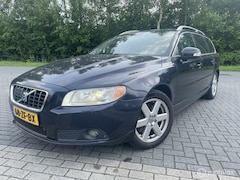 Volvo V70 - 2.4 D5 AWD Summum Apk 6-2026