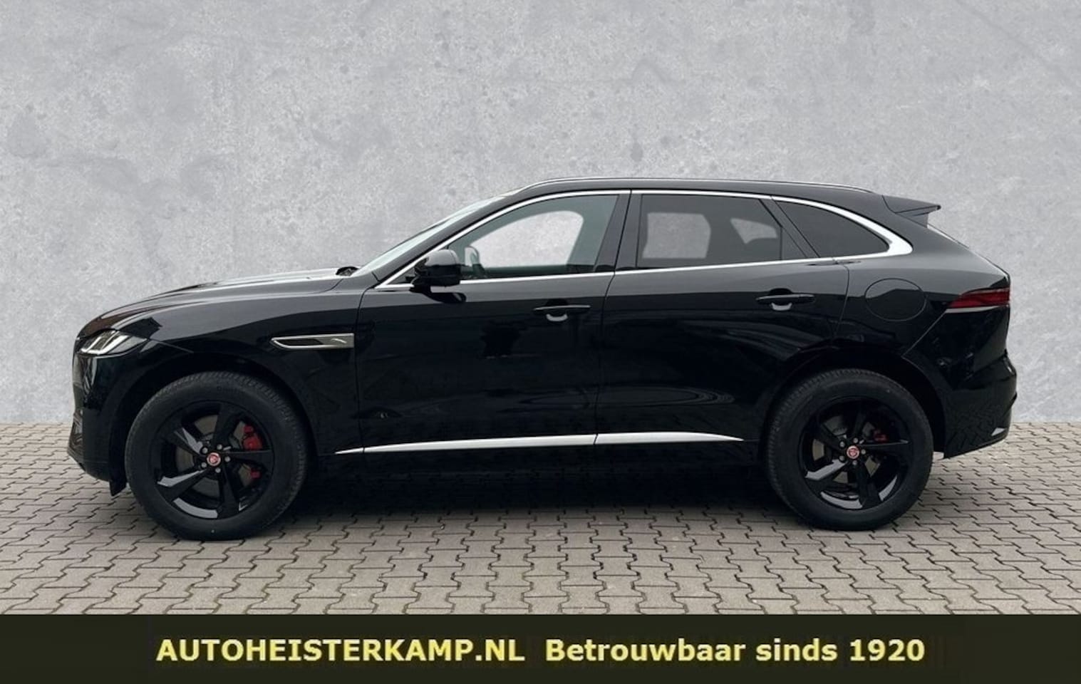 Jaguar F-Pace - 2.0 P400e PHEV AWD ACC LED Navi Stoelverwarming - AutoWereld.nl