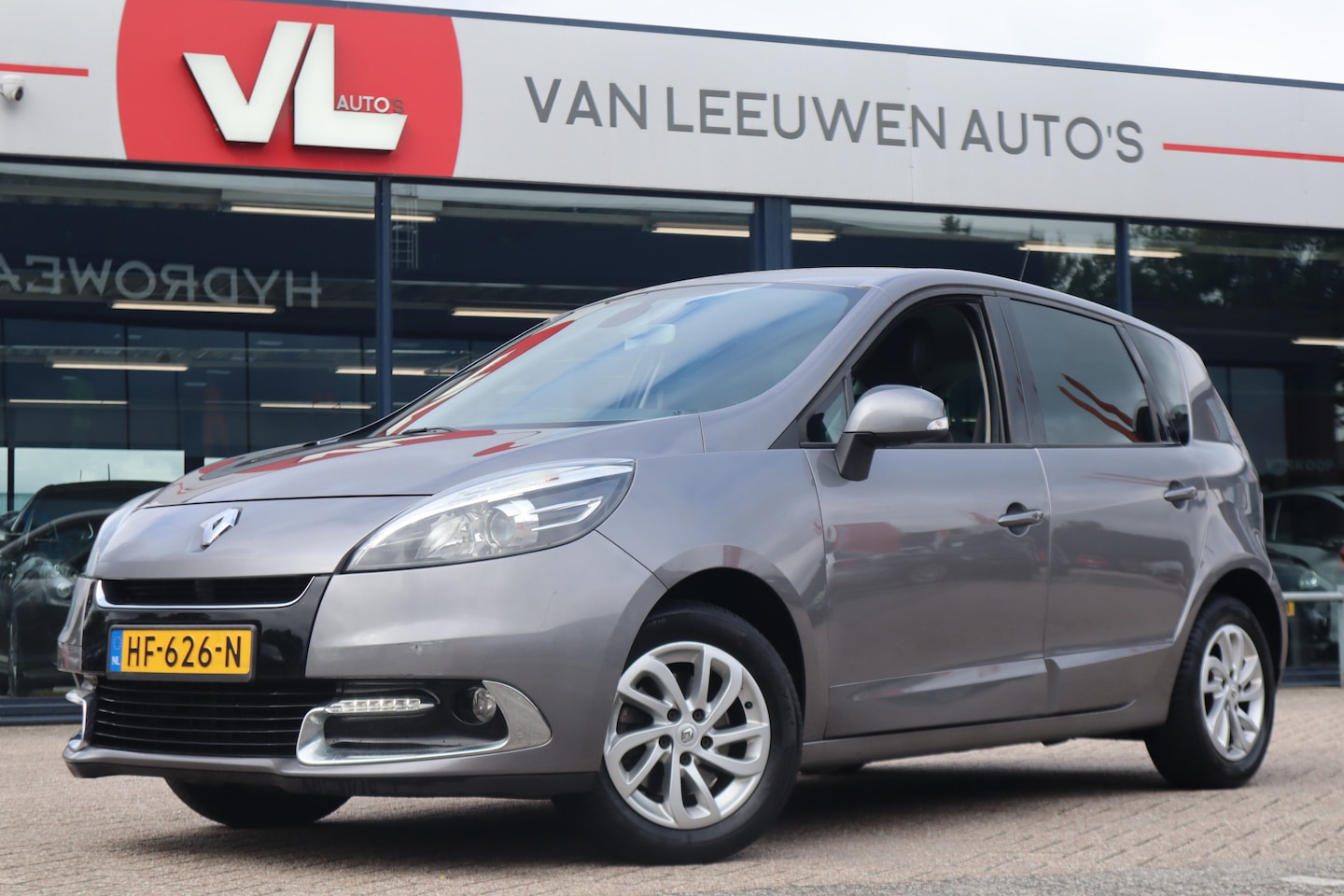 Renault Scénic - 1.5 dCi Collection | Nieuw Binnen! | Clima | Cruise | Trekhaak - AutoWereld.nl