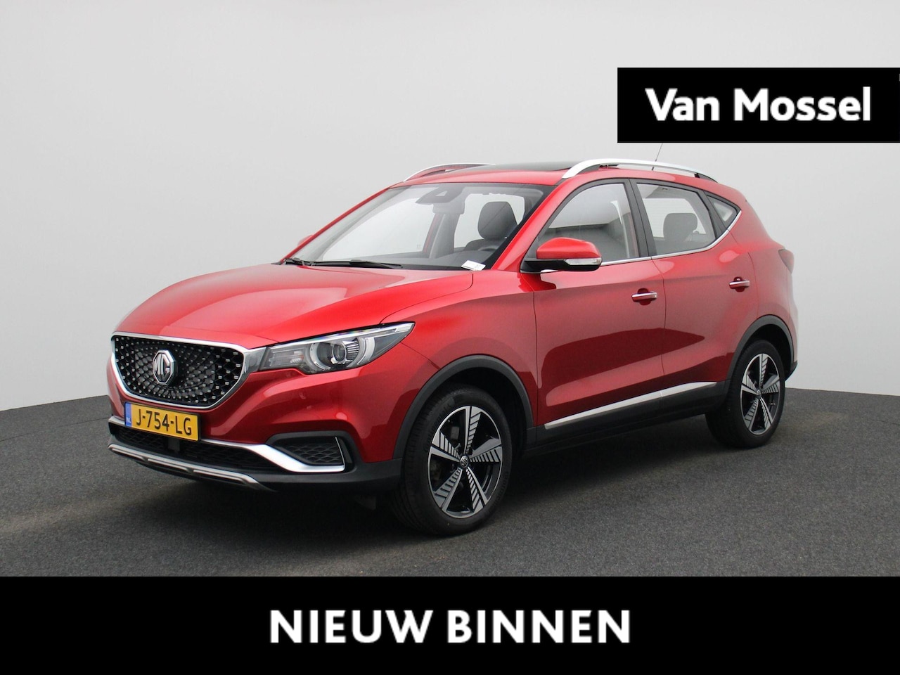 MG ZS - Luxury 45 kWh Aut. | Leder | Panoramadak | Climate control | cruise control | DAB | Stoelv - AutoWereld.nl