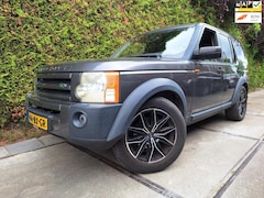 Land Rover Discovery - 3 GRIJS KENTEKEN