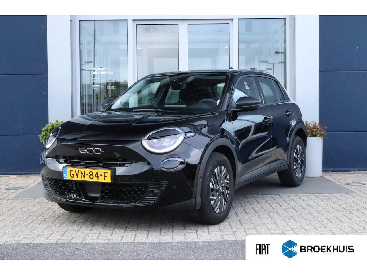 Fiat 600 - 1.2 Hybrid Urban PDC voor en achter | Camera | Dodehoekbewaking | Keyless Entry | Cruise | - AutoWereld.nl