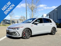 Volkswagen Golf - 8 2.0 TSI GTI DSG IQ HDUP ACC DCC CAMERA